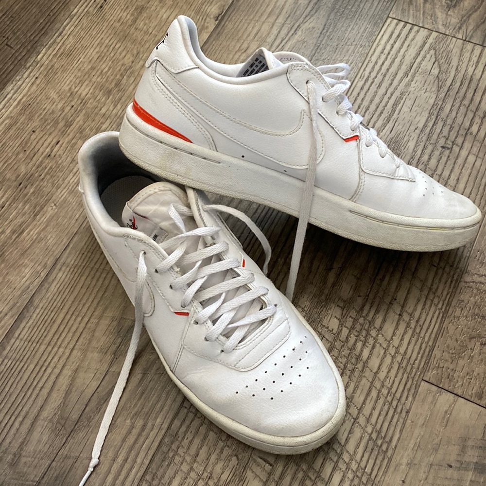 Women’s White Nike Court Blancs